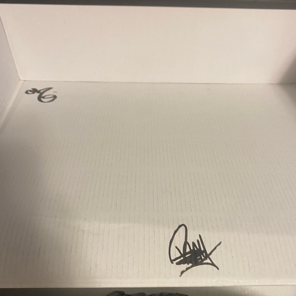 Jordan sneakers - Picture 7 of 7